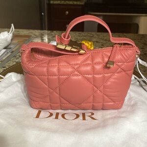 Christian Dior Travel Nomad Pouch
Latte Macrocannage Calfskin in coral